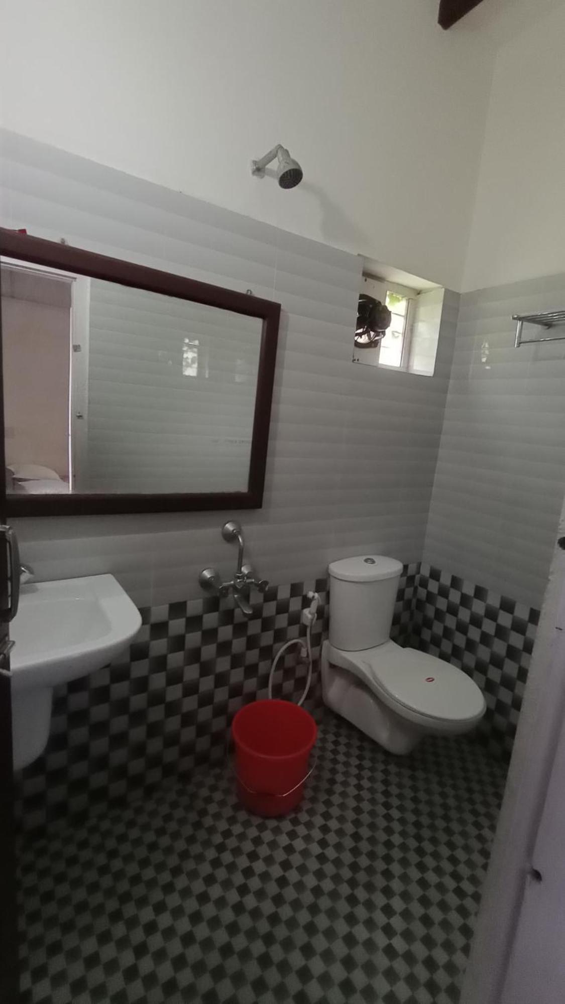 Paradise Homestay Alappuzha 외부 사진